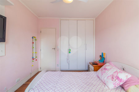 Apartamento à venda com 4 quartos, sendo 1 suíte, em Jardim Marajoara, São Paulo, SP