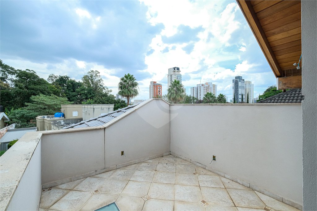 Sobrado à venda com 4 suítes em Alto da Boa Vista, São Paulo, SP