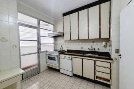 Apartamento com 4 dormitórios à venda, 150 m² por R$ 1.200.000,00 - Praia das Pitangueiras - Guarujá/SP