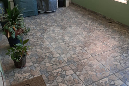 Sobrado à venda com 4 quartos em Vila Correa, Ferraz de Vasconcelos, SP
