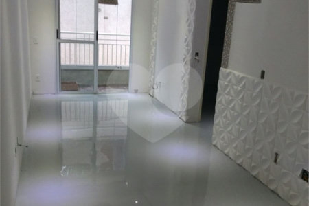 Apartamento à venda com 2 quartos em Parada XV de Novembro, São Paulo, SP