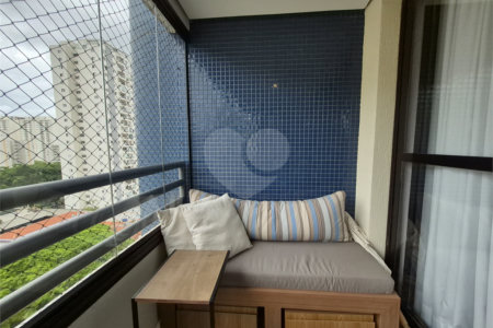 Cobertura à venda com 4 quartos, sendo 2 suítes, em Vila Hamburguesa, São Paulo, SP