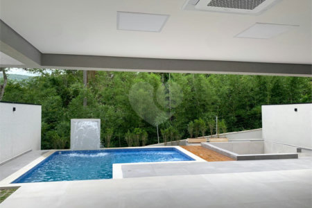 Casa à venda com 4 suítes no condomínio Reserva São Nicolau, Atibaia - SP