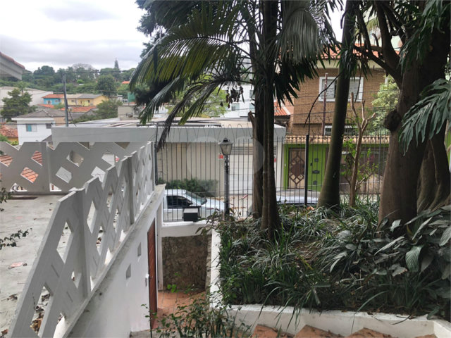 Sobrado à venda com 5 quartos, sendo 1 suíte,  em Tremembé, São Paulo, SP