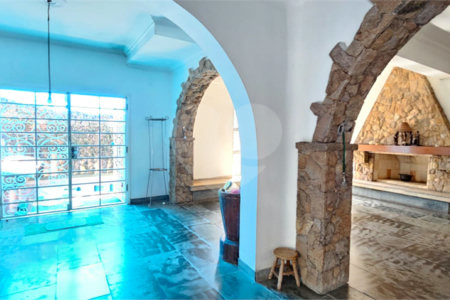Casa à venda com 4 quartos, sendo 2 suítes,  em Jardim Maristela, São Paulo, SP
