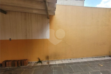 Casa à venda com 3 quartos, sendo 1 suíte, em Vila Vitório Mazzei, São Paulo, SP