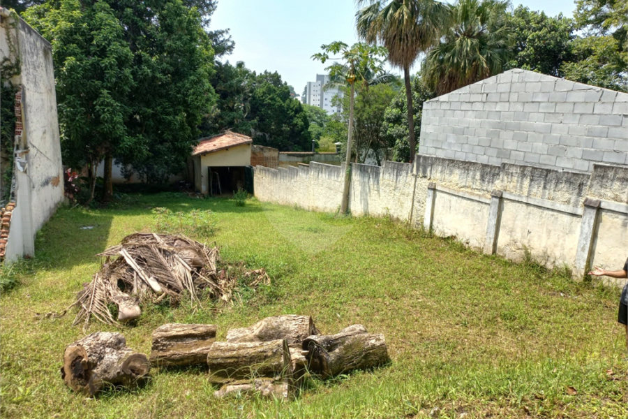 Terreno à venda com 2 quartos, sendo 1 suíte, em Jardim Floresta, São Paulo, SP