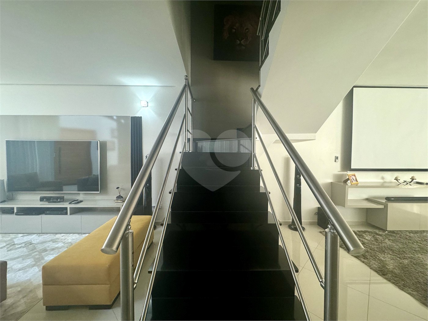 Casa à venda com 3 quartos, sendo 1 suíte,  no condomínio Lago da Serra, Araçoiaba da Serra - SP