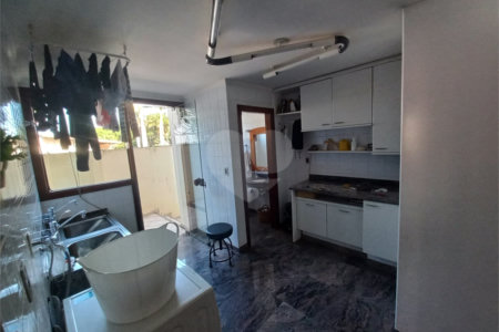 Casa Térrea na XV de Novembro .