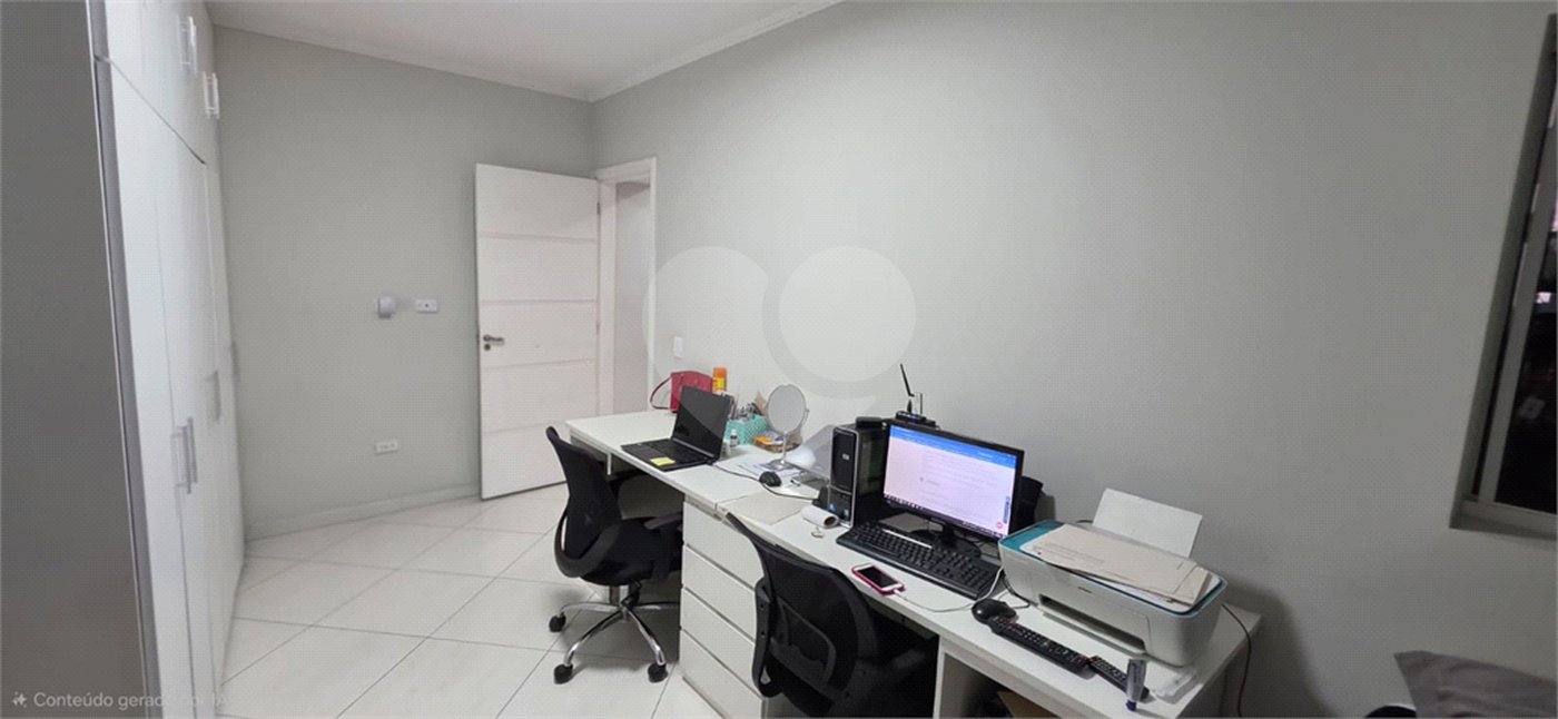 Casa Térrea à venda ou para alugar com 8 quartos, sendo 4 suítes, em Vila Pereira Barreto, São Paulo, SP