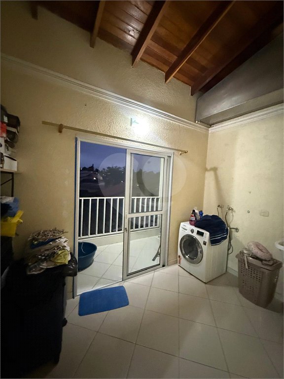 Sobrado à venda com 6 quartos, sendo 2 suítes, em Vila Áurea, Poá, SP