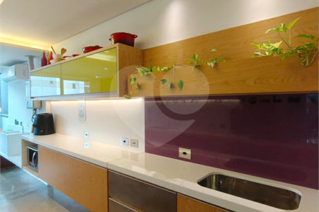 Apartamento para alugar com 1 quarto em Santo Amaro, São Paulo, SP