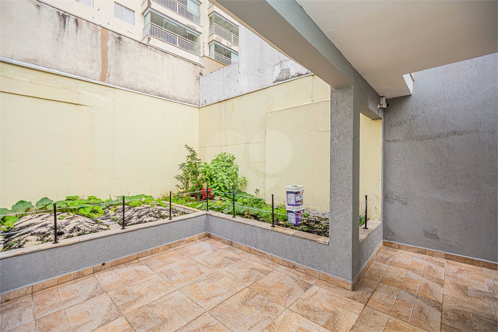 Casa à venda com 5 quartos, sendo 1 suíte,  em Chácara Inglesa, São Paulo, SP