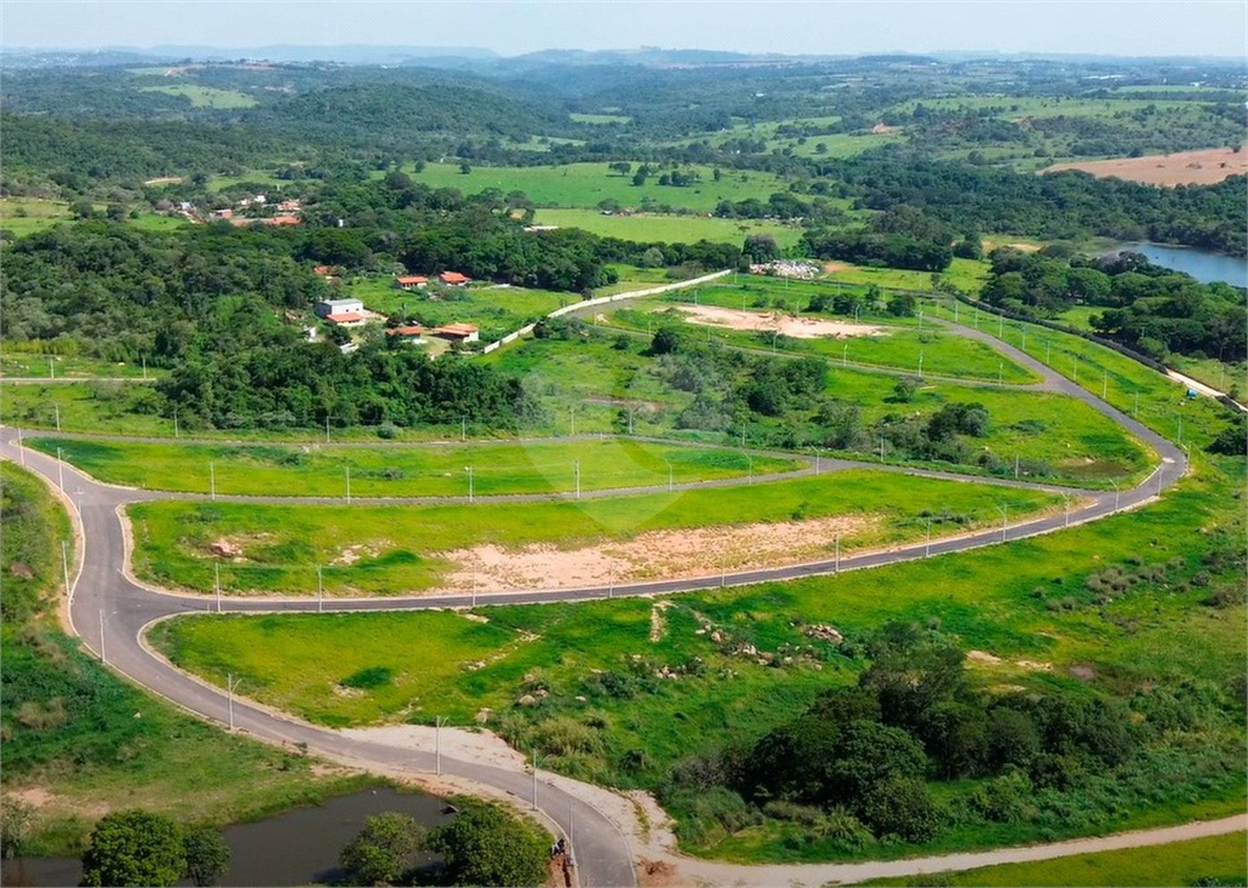 Terreno à venda no condomínio Parque Reserva Santa Maria, Indaiatuba - SP