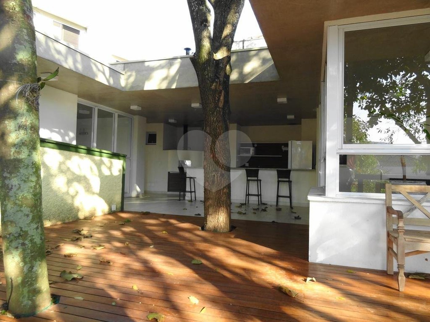 Casa à venda com 4 quartos, sendo 3 suítes,  no condomínio Domus, São Paulo - SP