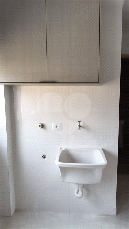 Casa em condomínio à venda com 2 quartos em Vila Rosa, São Paulo, SP