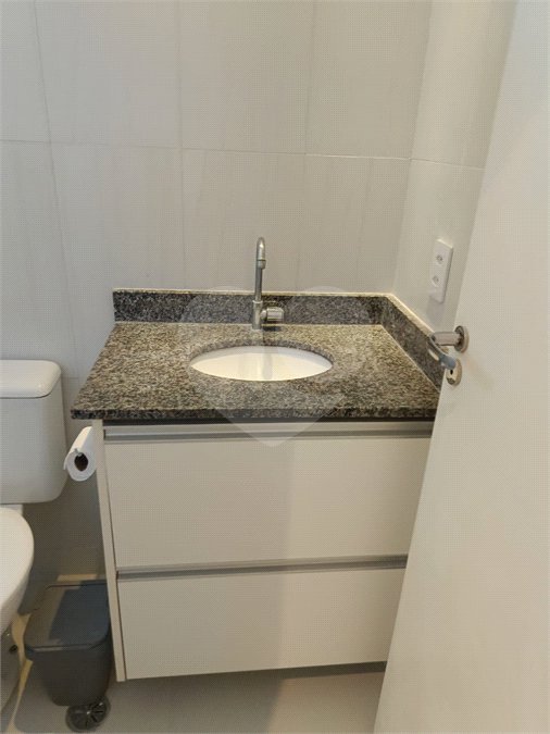 Apartamento para alugar com 2 quartos, sendo 1 suíte,  em Villa DI Cesar, Mogi das Cruzes, SP