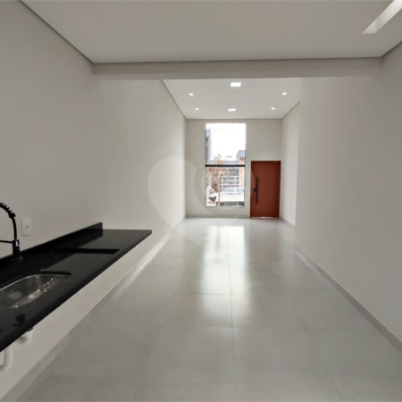 Casa à venda com 3 quartos, sendo 1 suíte, no condomínio Lago dos Ipês, Itapetininga - SP