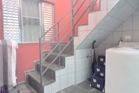 Casa à venda com 3 quartos, sendo 1 suíte, em Vila Rica, São Paulo, SP