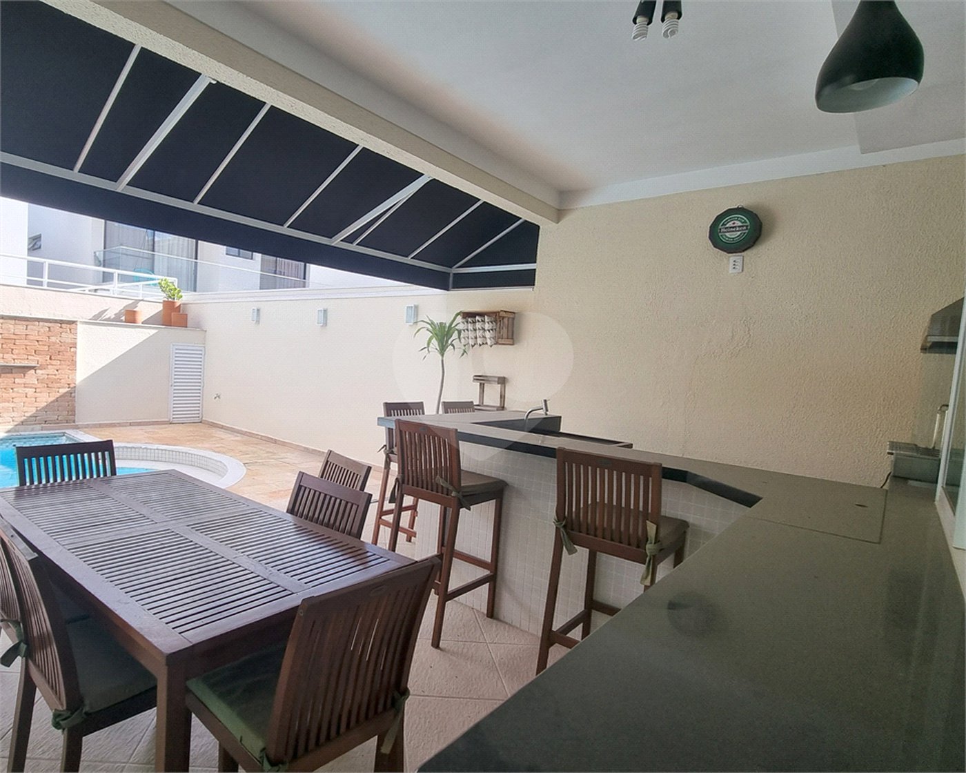 Casa à venda com 4 suítes no condomínio Mont Blanc, Sorocaba - SP