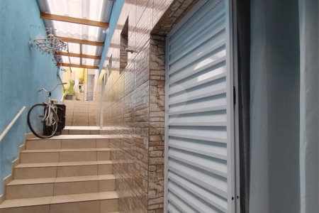 Casa à venda com 3 quartos, sendo 1 suíte,  em Vila Rei, Mogi das Cruzes, SP