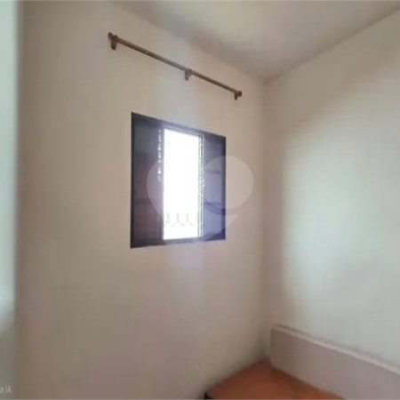Casa Térrea à venda ou para alugar com 5 quartos, sendo 1 suíte, em Vila Vitório Mazzei, São Paulo, SP