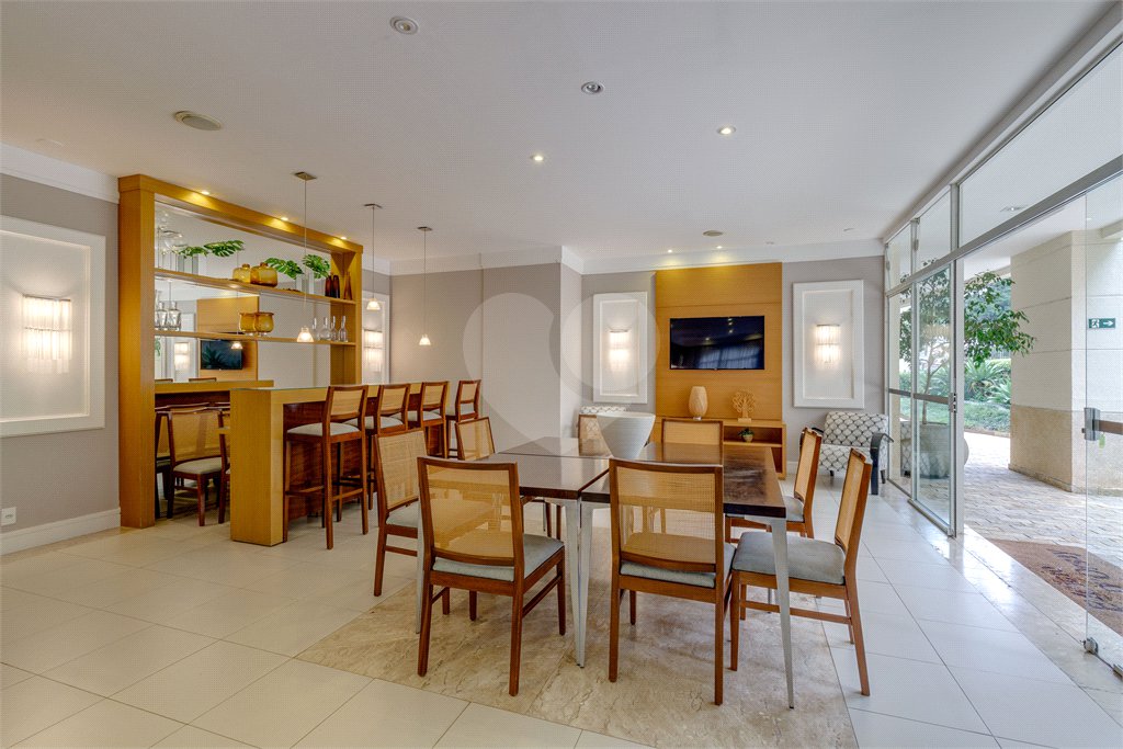 Apartamento à venda com 3 suítes em Vila Mascote, São Paulo, SP