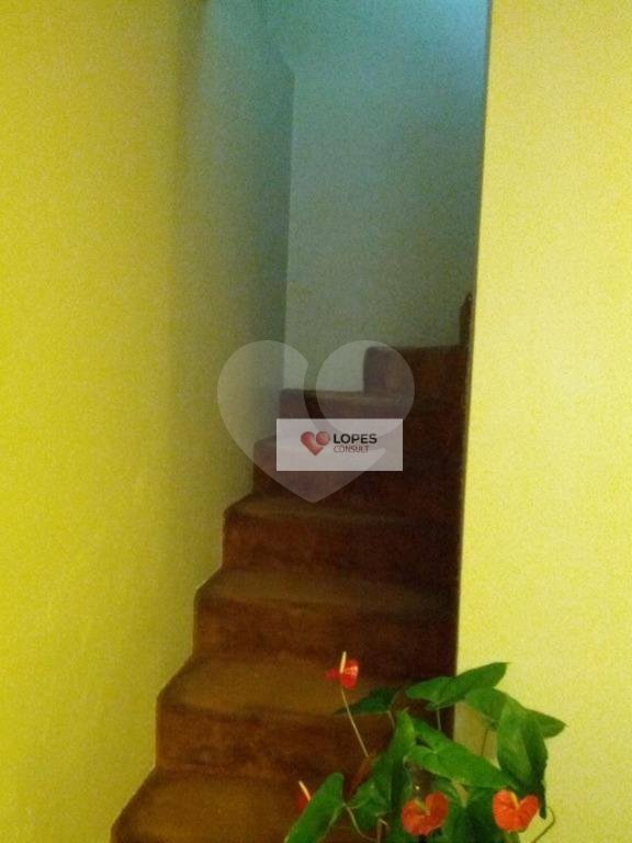 Sobrado à venda com 3 quartos, sendo 1 suíte, em Jardim das Palmas, São Paulo, SP