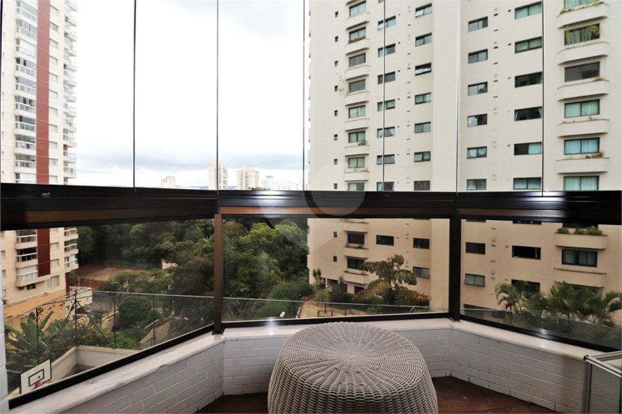 Apartamento à venda com 5 quartos, sendo 2 suítes, em Santana, São Paulo, SP