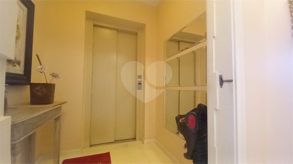 Apartamento à venda com 4 quartos, sendo 3 suítes,  em Santana, São Paulo, SP