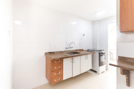 Apartamento à venda com 2 quartos, sendo 1 suíte,  em Tijuca, Rio de Janeiro, RJ