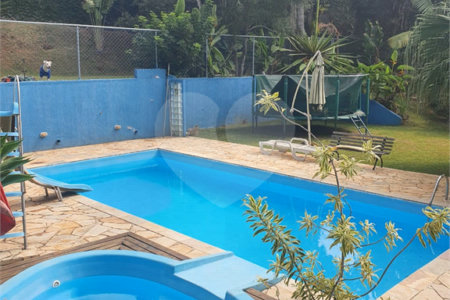 Casa à venda ou para alugar com 4 suítes em Vila Machado, Mairiporã, SP