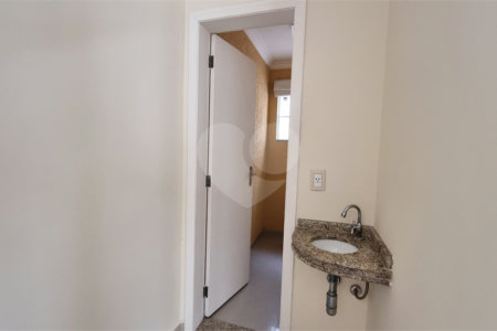 Casa à venda ou para alugar com 3 quartos, sendo 1 suíte,  no condomínio Residencial Villa dos Inglezes, Sorocaba - SP