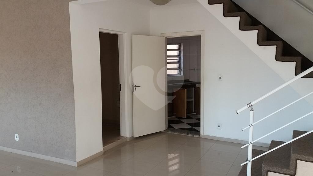 Sobrado à venda com 3 quartos, sendo 1 suíte, em Vila Mariza Mazzei, São Paulo, SP