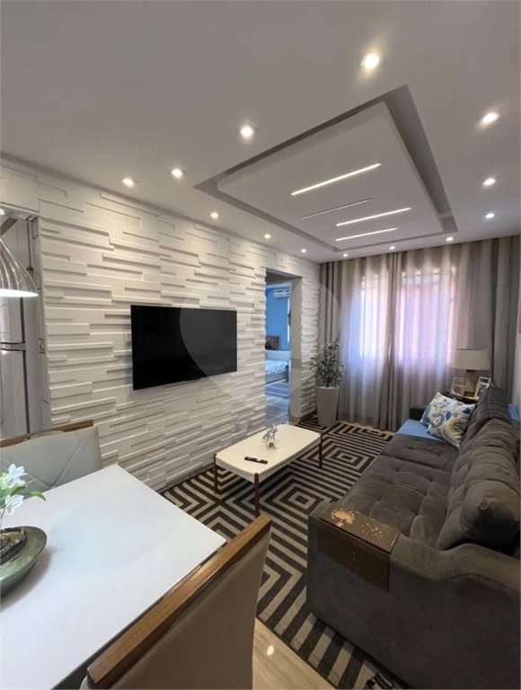 Apartamento à venda com 2 quartos em Jardim Arco-íris, Cotia, SP