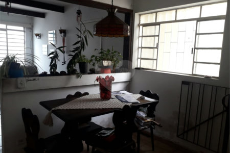 Casa à venda com 3 quartos, sendo 1 suíte,  no condomínio Residencial Cidade Monções, São Paulo - SP
