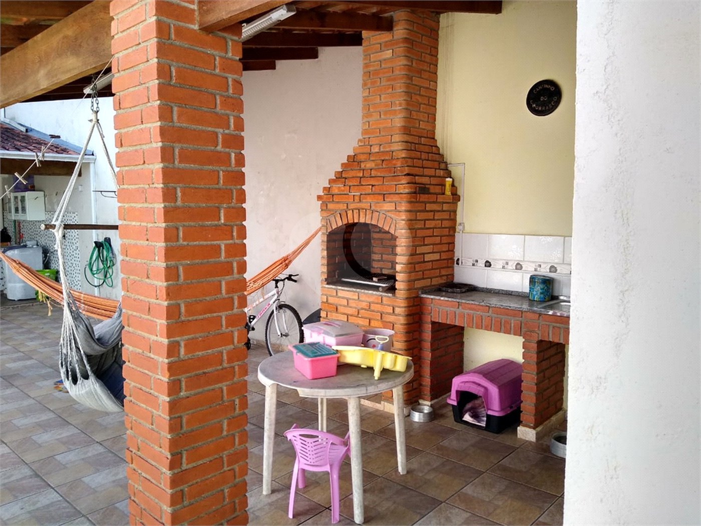 Casa à venda com 4 quartos, sendo 1 suíte,  em Jardim São Francisco, Mogi das Cruzes, SP