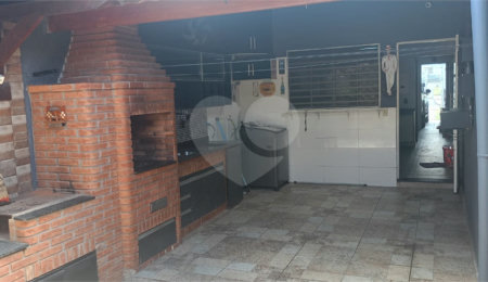 Sobrado à venda com 2 quartos em Parque Viviane, Itaquaquecetuba, SP