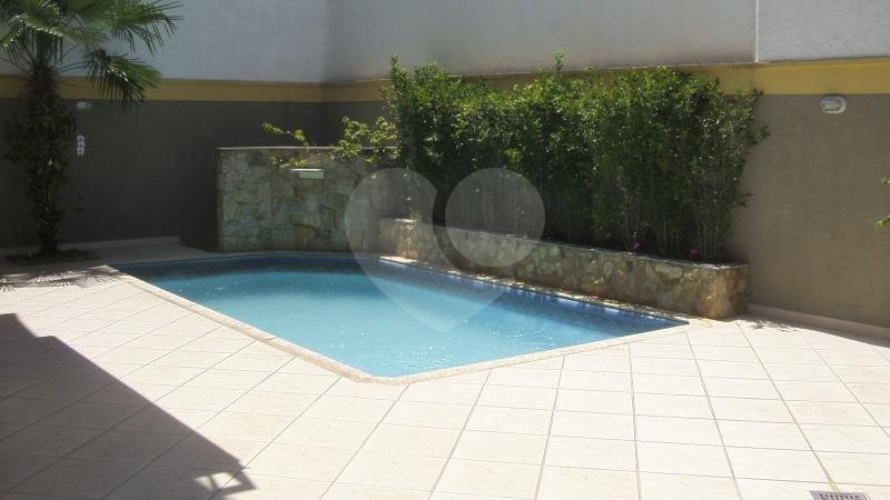 Sobrado à venda com 4 quartos, sendo 2 suítes, em Horto Florestal, São Paulo, SP