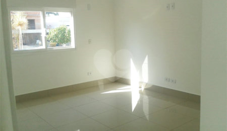 Casa à venda com 4 suítes no condomínio Vila Panorama, Indaiatuba - SP