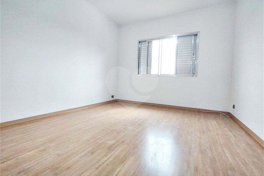 Sobrado à venda com 3 quartos, sendo 1 suíte, em Vila Pedra Branca, São Paulo, SP