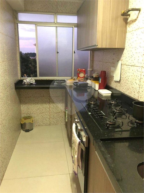 Apartamento à venda com 2 quartos em Jardim Dayse, Ferraz de Vasconcelos, SP
