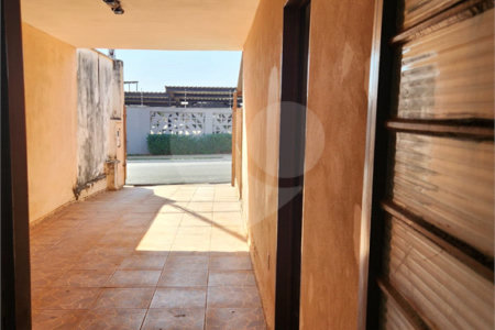 Casa à venda com 2 quartos no Centro, Araraquara, SP