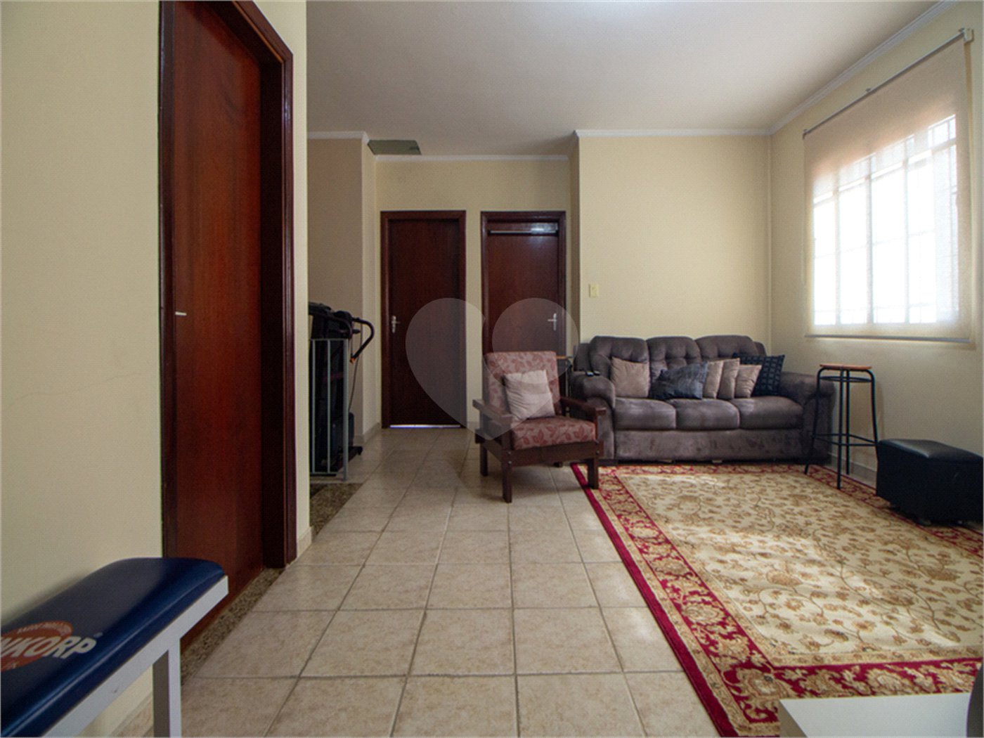 Casa à venda com 3 quartos, sendo 1 suíte, em Chácara Inglesa, São Paulo, SP