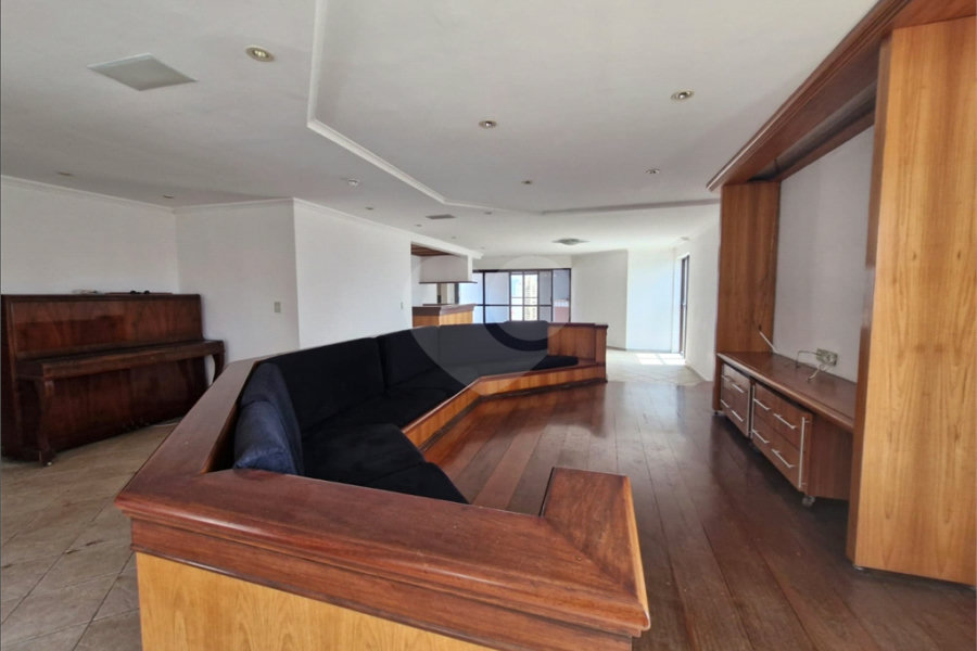 Cobertura à venda com 4 quartos, sendo 2 suítes, em Santana, São Paulo, SP