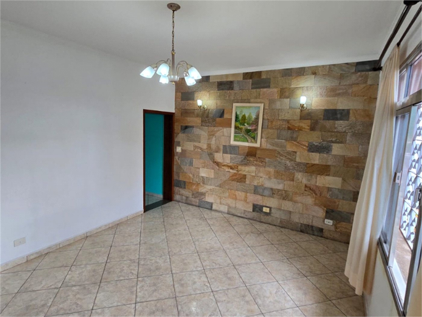 Casa à venda com 3 quartos, sendo 1 suíte, em Vila Pereira Cerca, São Paulo, SP