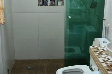 Sobrado à venda com 4 quartos, sendo 2 suítes, em Rio Pequeno, São Paulo, SP