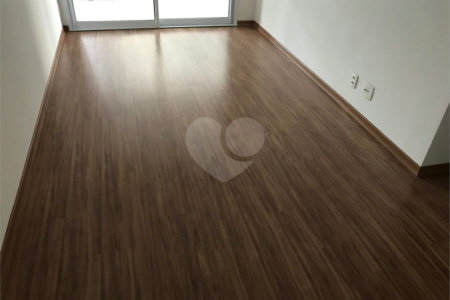 Apartamento à venda com 2 quartos, sendo 1 suíte,  em Melville Empresarial I e II, Barueri, SP
