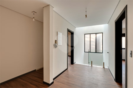 Casa à venda com 4 suítes no condomínio Reserva Robélia, São Paulo - SP