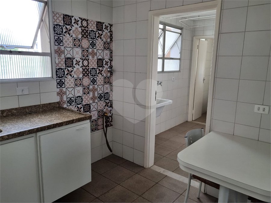 Apartamento à venda ou para alugar com 3 quartos, sendo 1 suíte, em Moema, São Paulo, SP